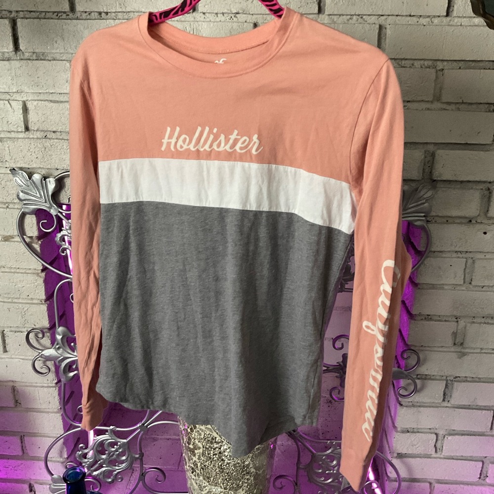 Hollister California Long Sleeve Colorblock Graphic Tee Peach Gray White XS